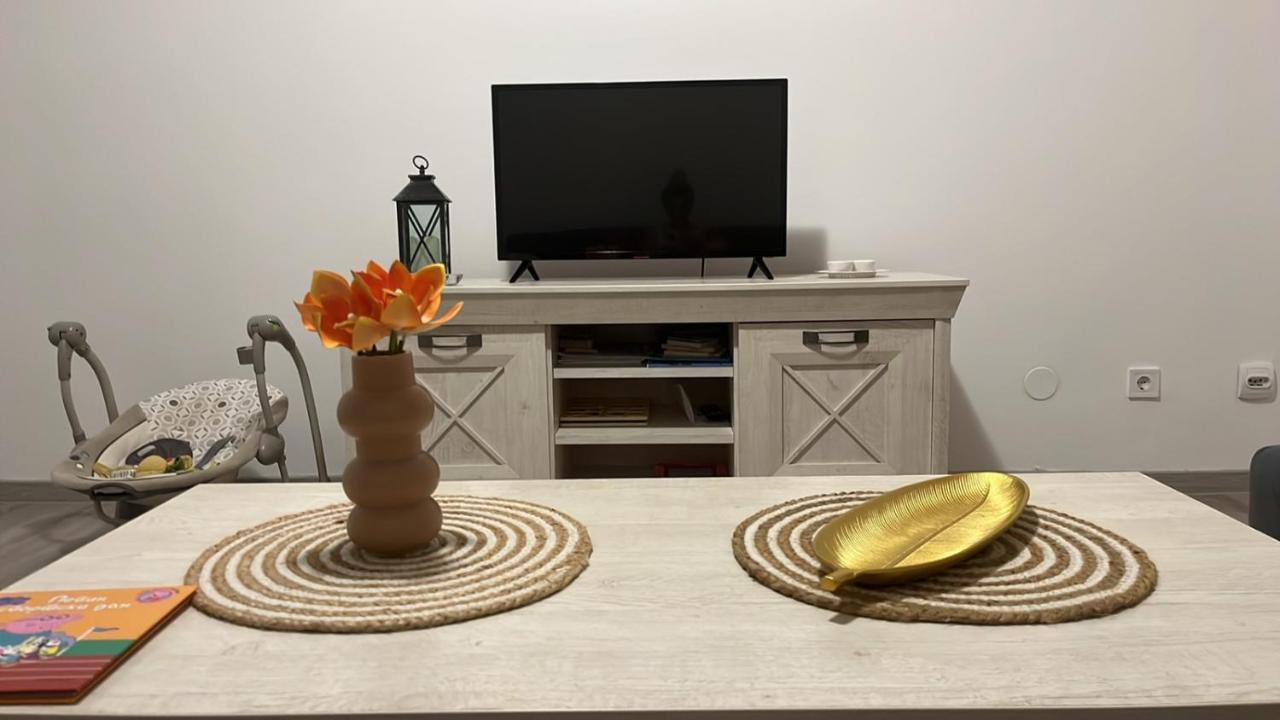 Orlando Apartman โกตอร์ ภายนอก รูปภาพ