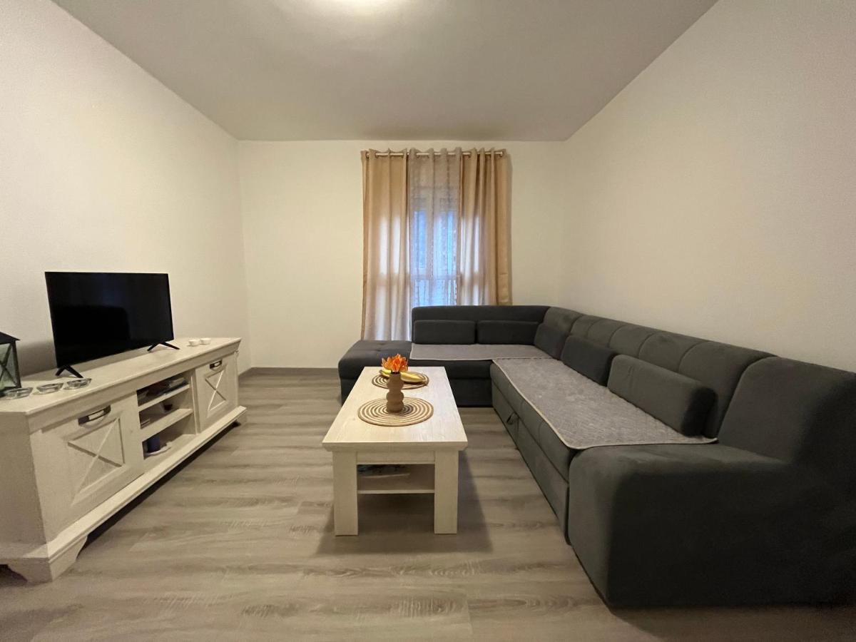 Orlando Apartman โกตอร์ ภายนอก รูปภาพ
